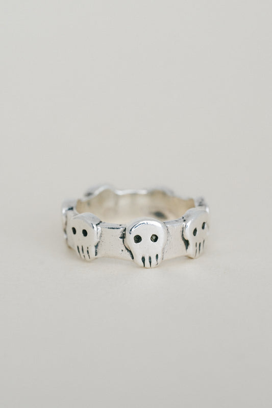 Skull Motif Band Ring