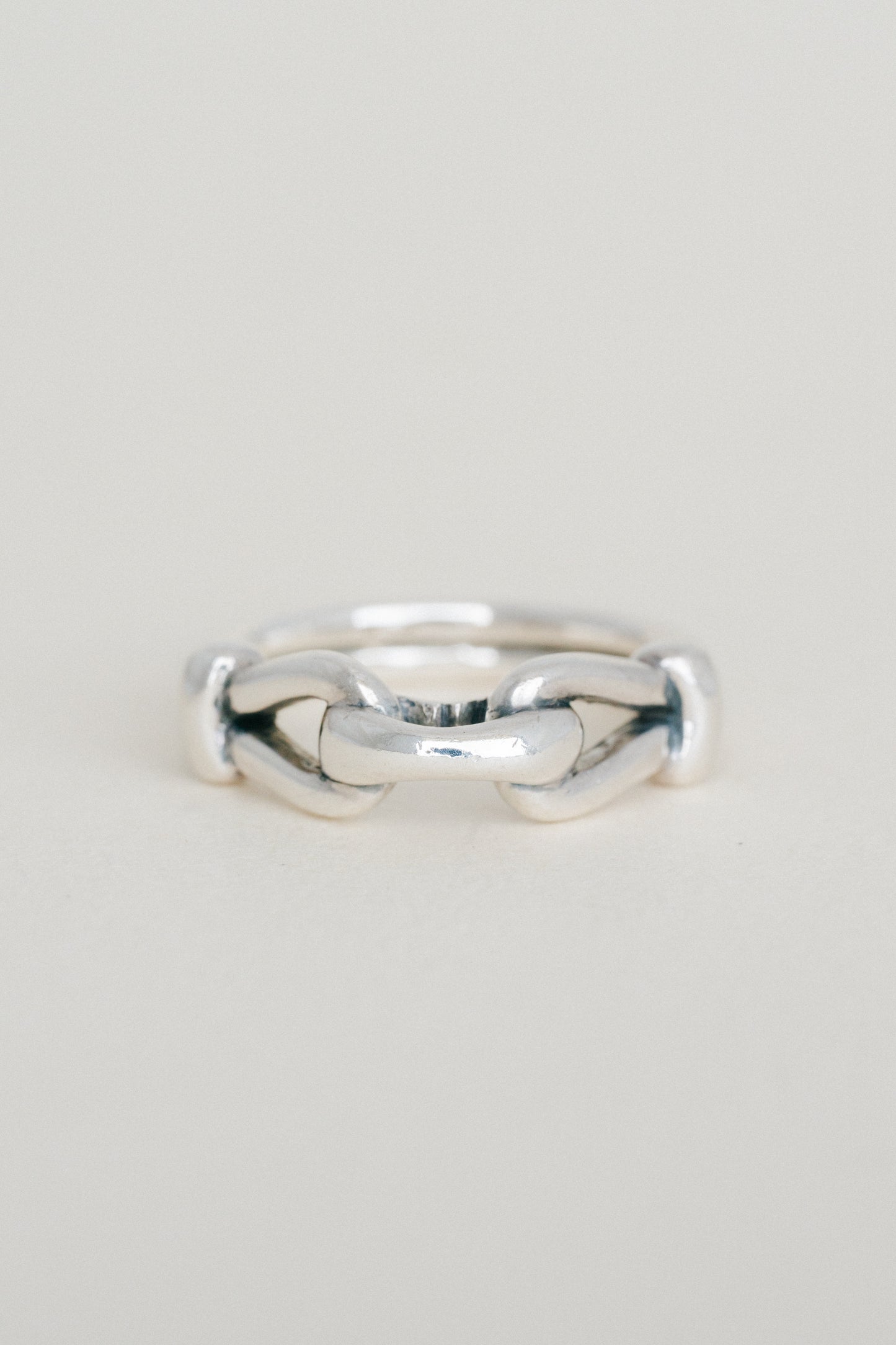 Horsebit Motif Double Band Ring