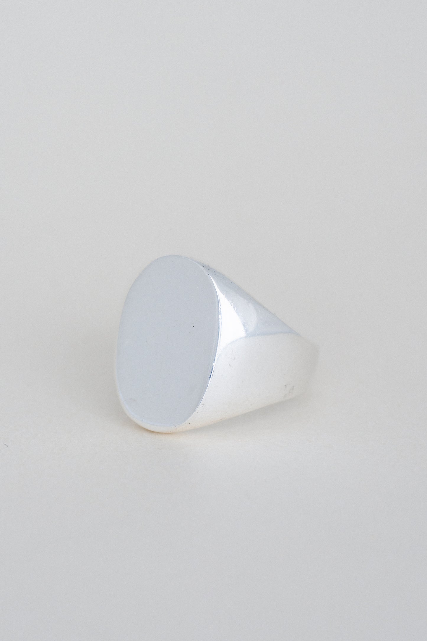 Oval Signet Ring (Mexico)