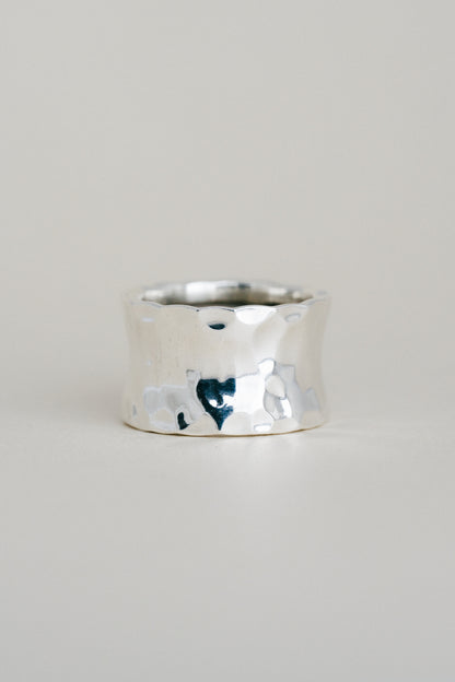 Hammered Wide Band Ring (Mexico)