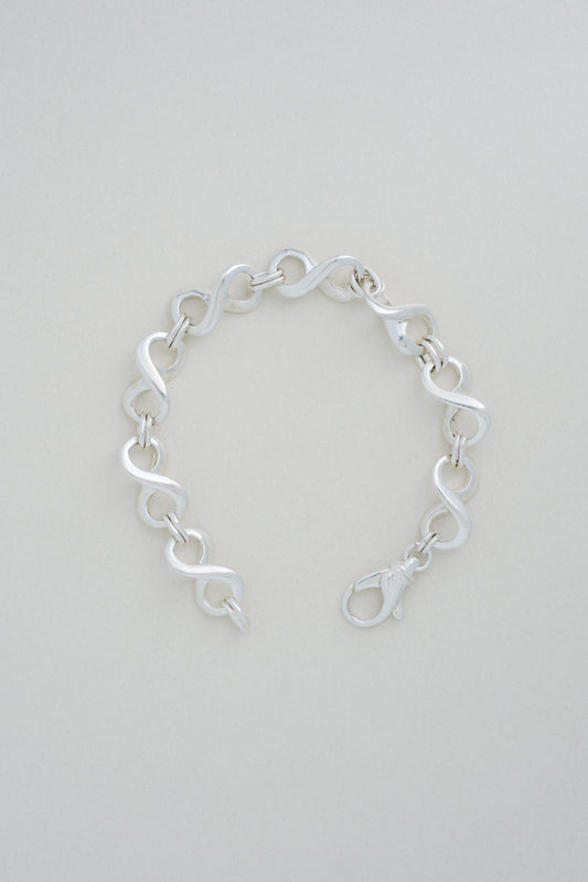 Infinity Link Bracelet (Italy)