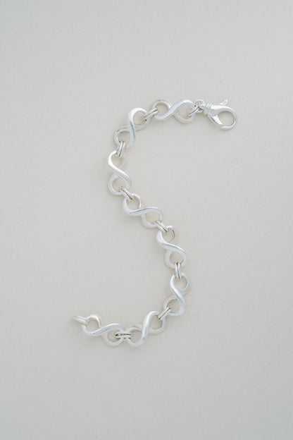 Infinity Link Bracelet (Italy)