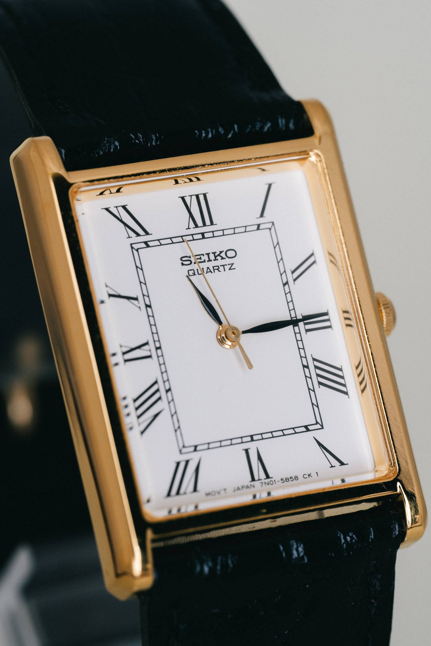 SEIKO｜7N01-5B40