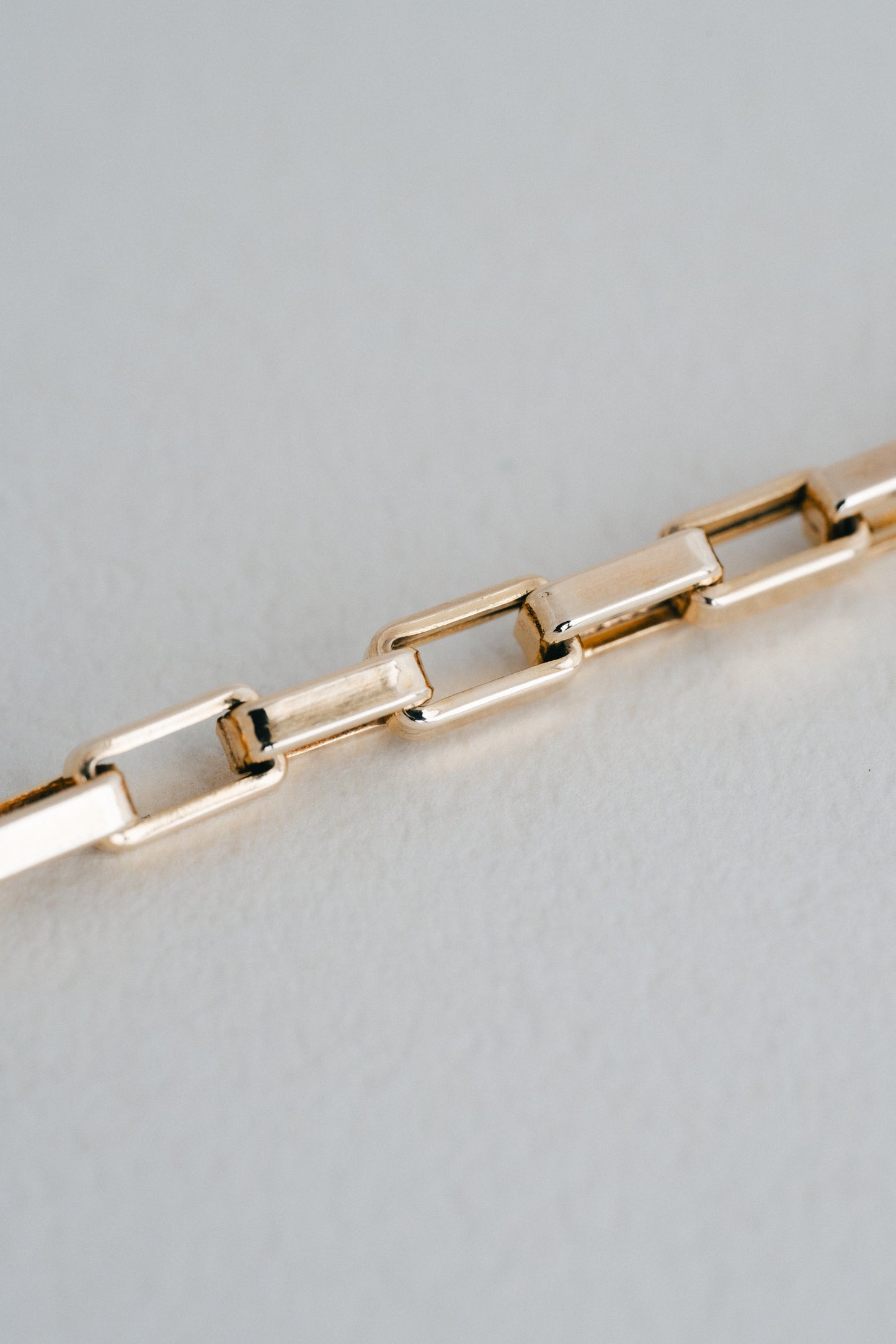 UNOAERRE｜Architectural Link Bracelet (Italy)