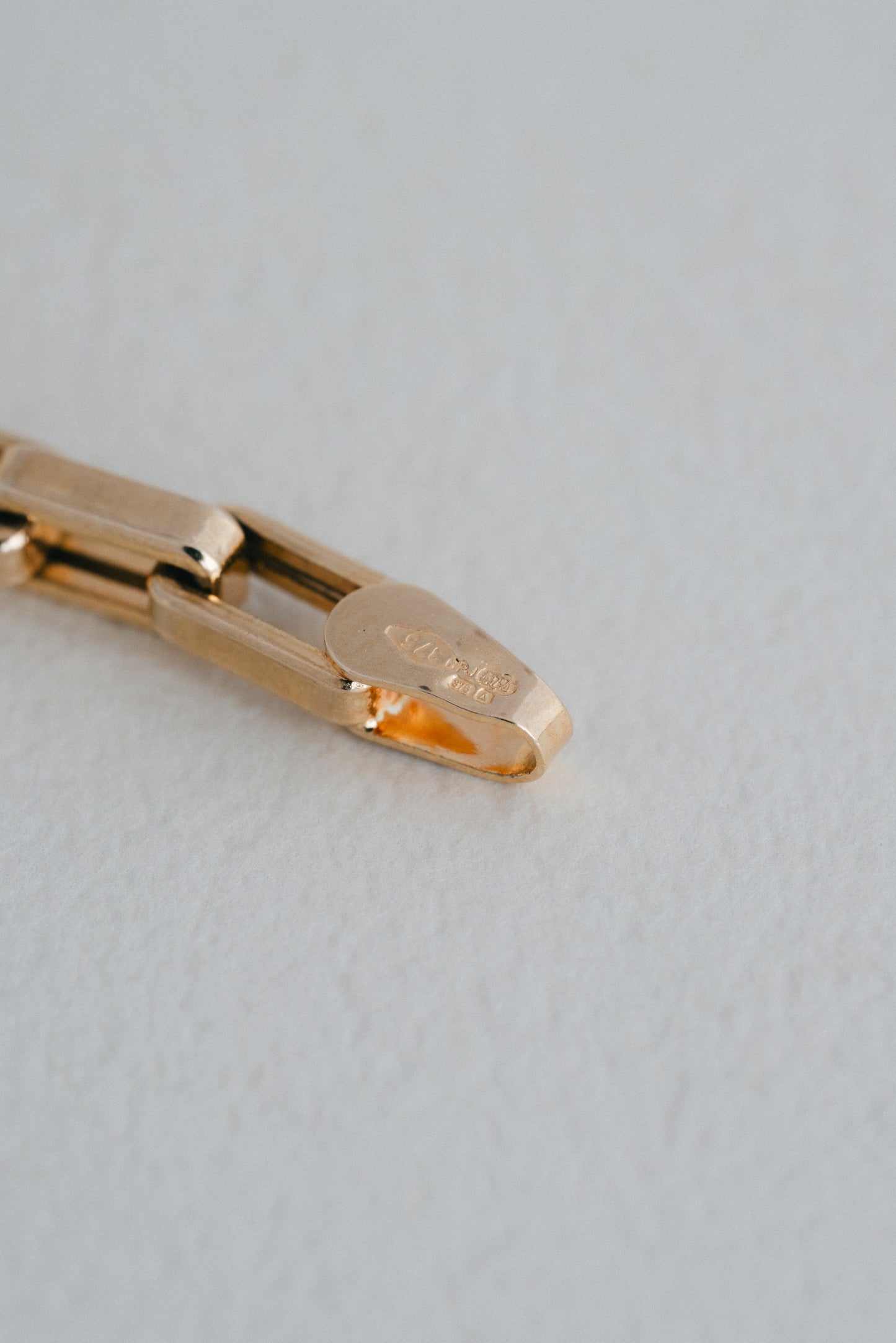 UNOAERRE｜Architectural Link Bracelet (Italy)