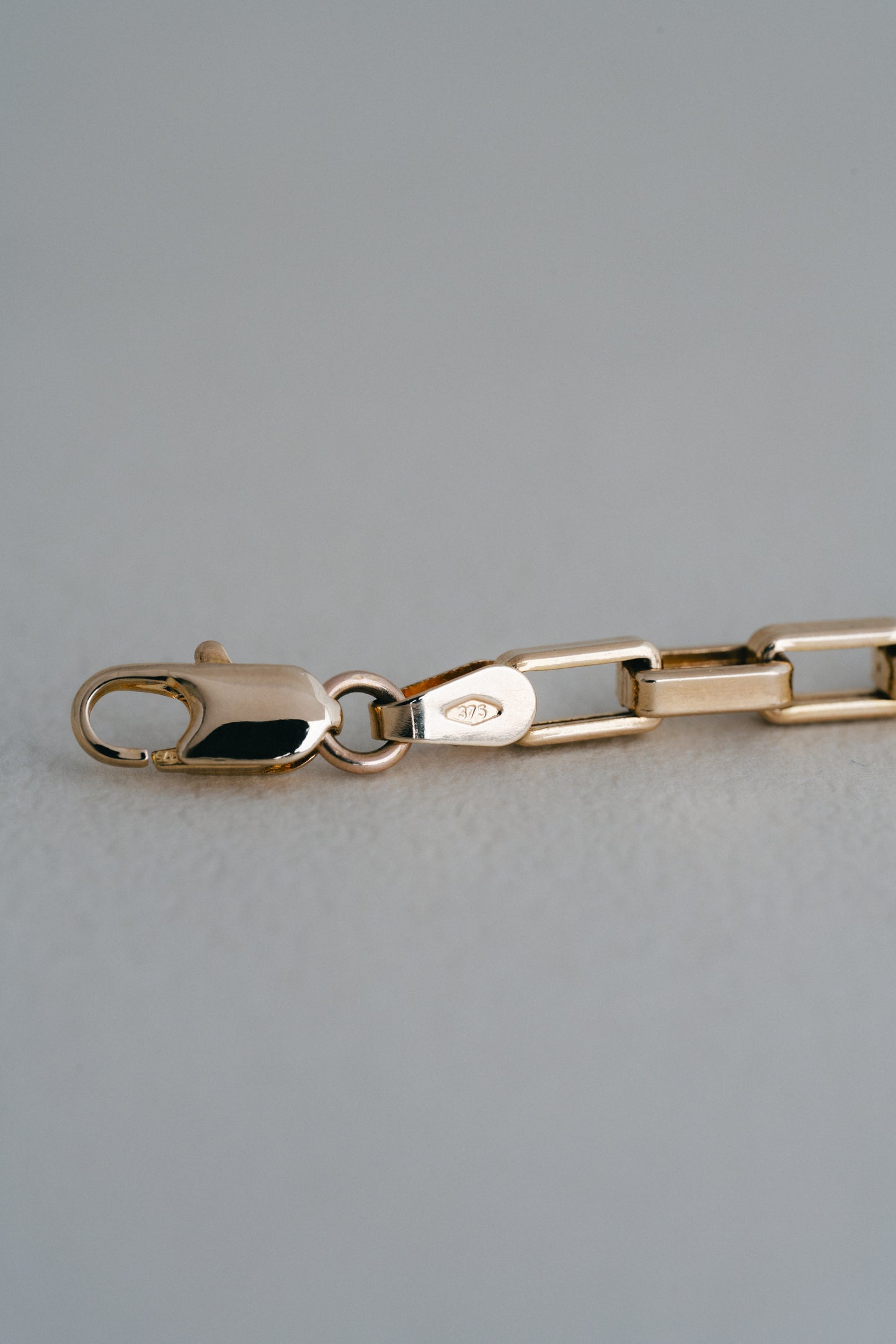 UNOAERRE｜Architectural Link Bracelet (Italy)