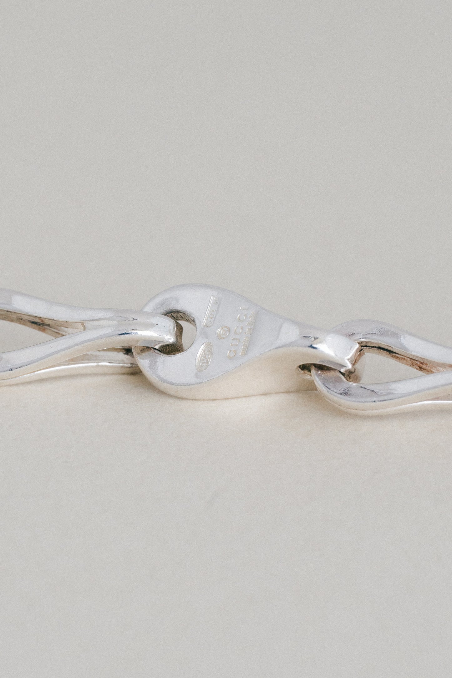 GUCCI｜Möbius Link Bracelet (Italy)