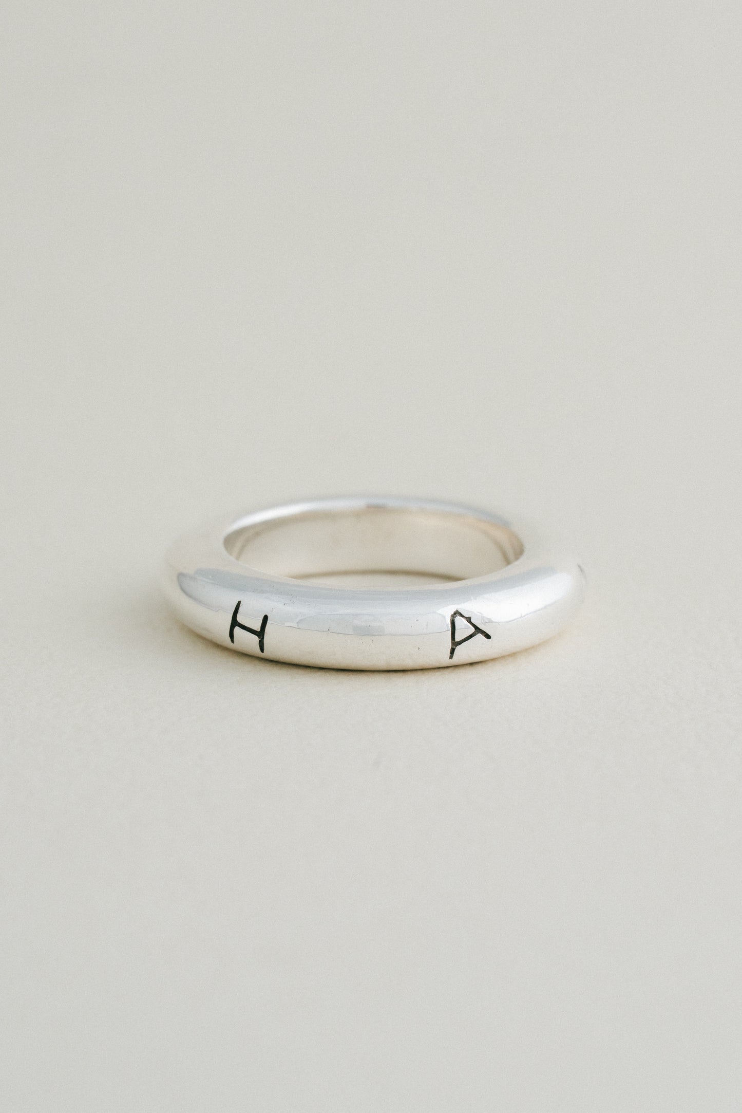 CHANEL｜Band Ring (France)