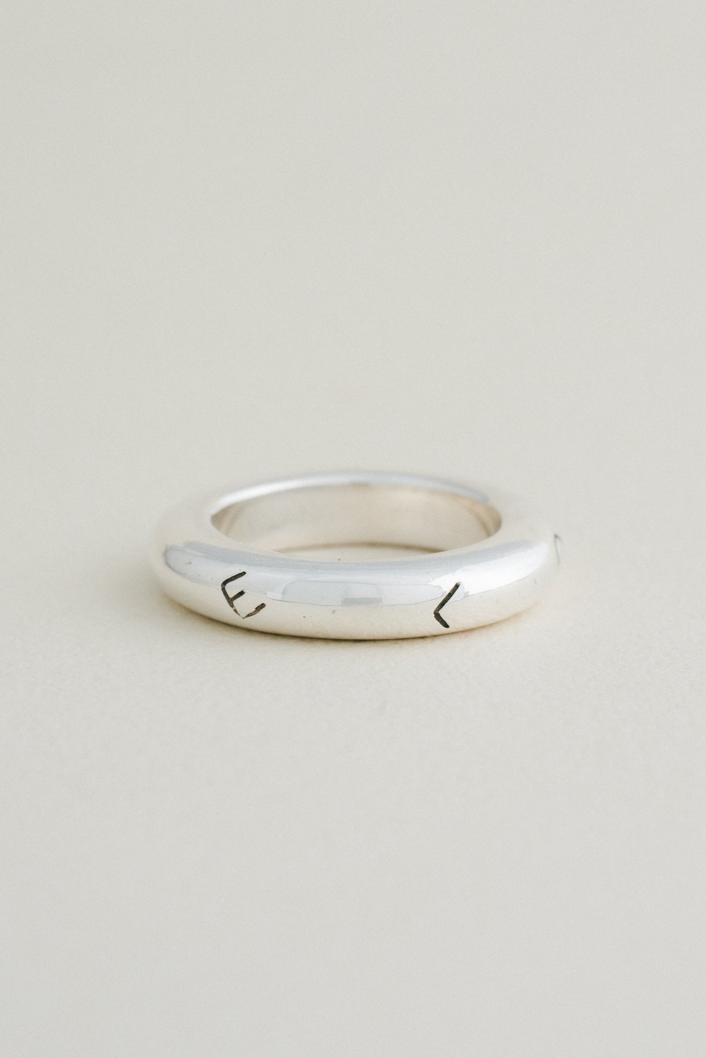 CHANEL｜Band Ring (France)
