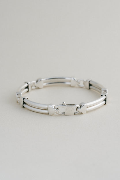 Double Bar Link Bracelet (France)