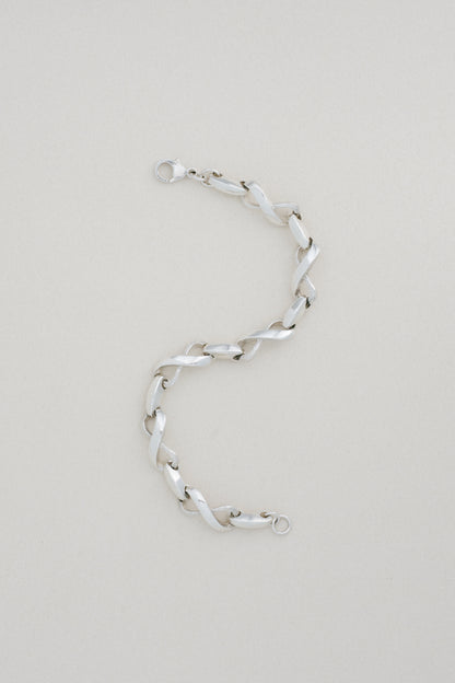 Figure-Eight Link Bracelet (UK)