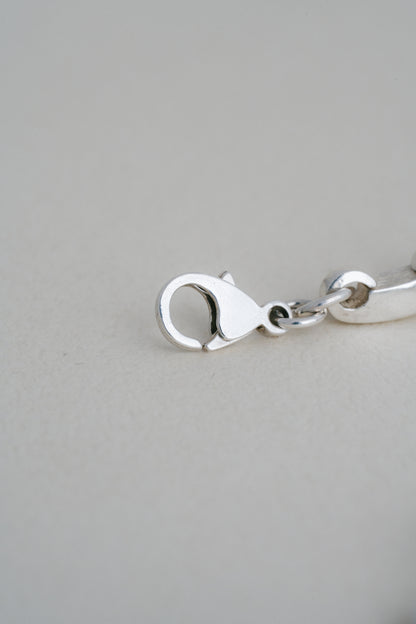 Figure-Eight Link Bracelet (UK)