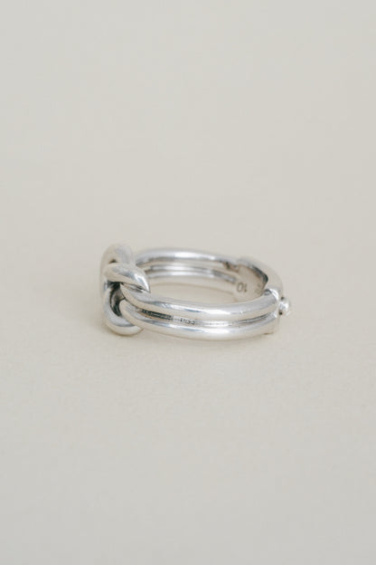 GUCCI｜Knot Ring (Italy)