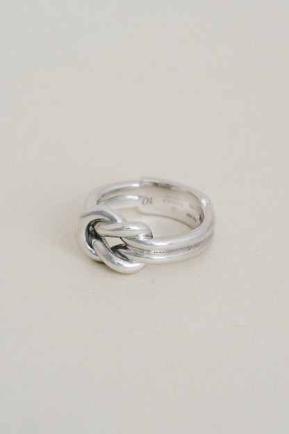 GUCCI｜Knot Ring (Italy)