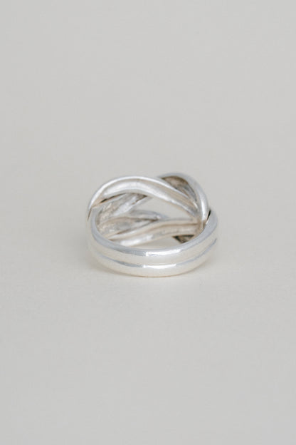 Knot Ring