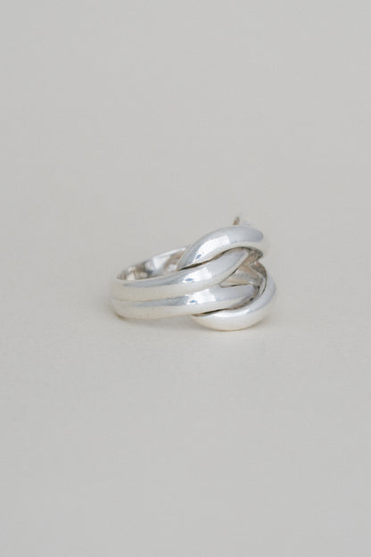 Knot Ring
