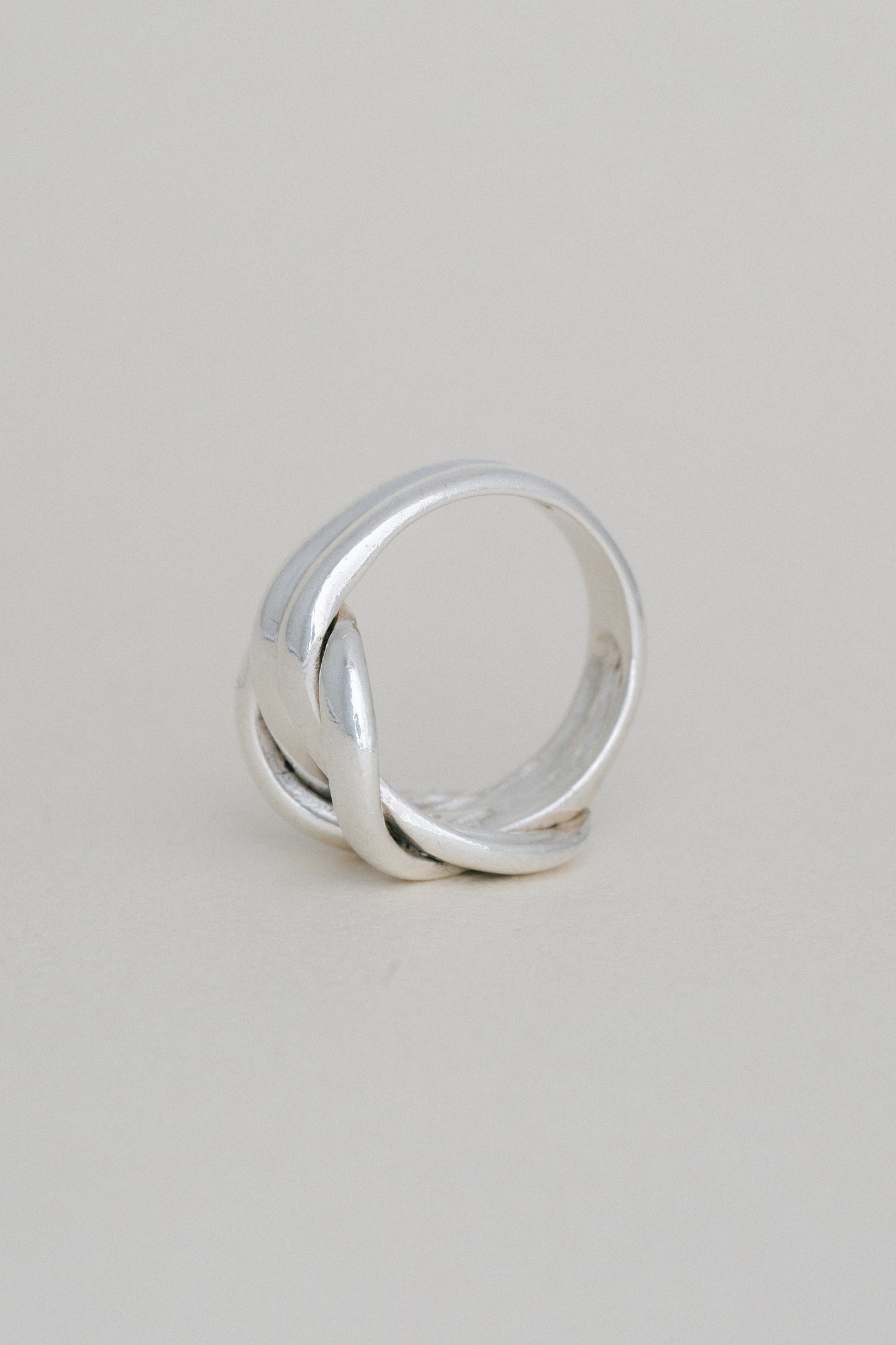 Knot Ring