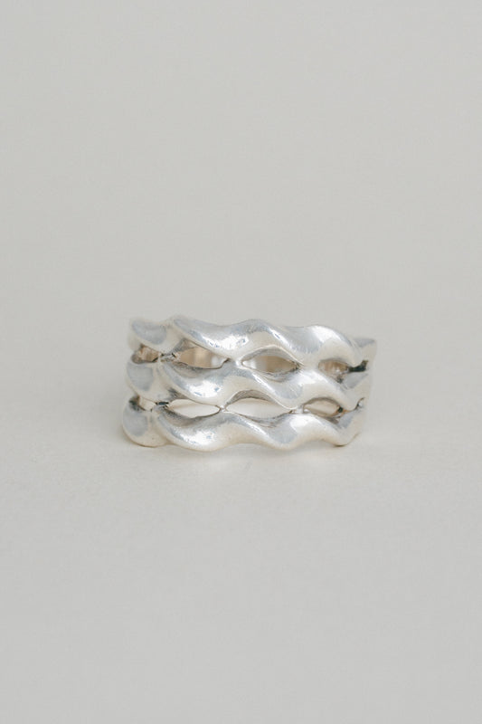 Wave Pattern Ring