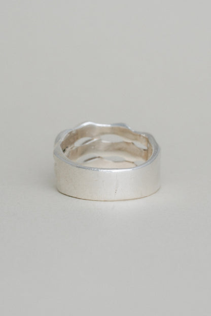 Wave Pattern Ring