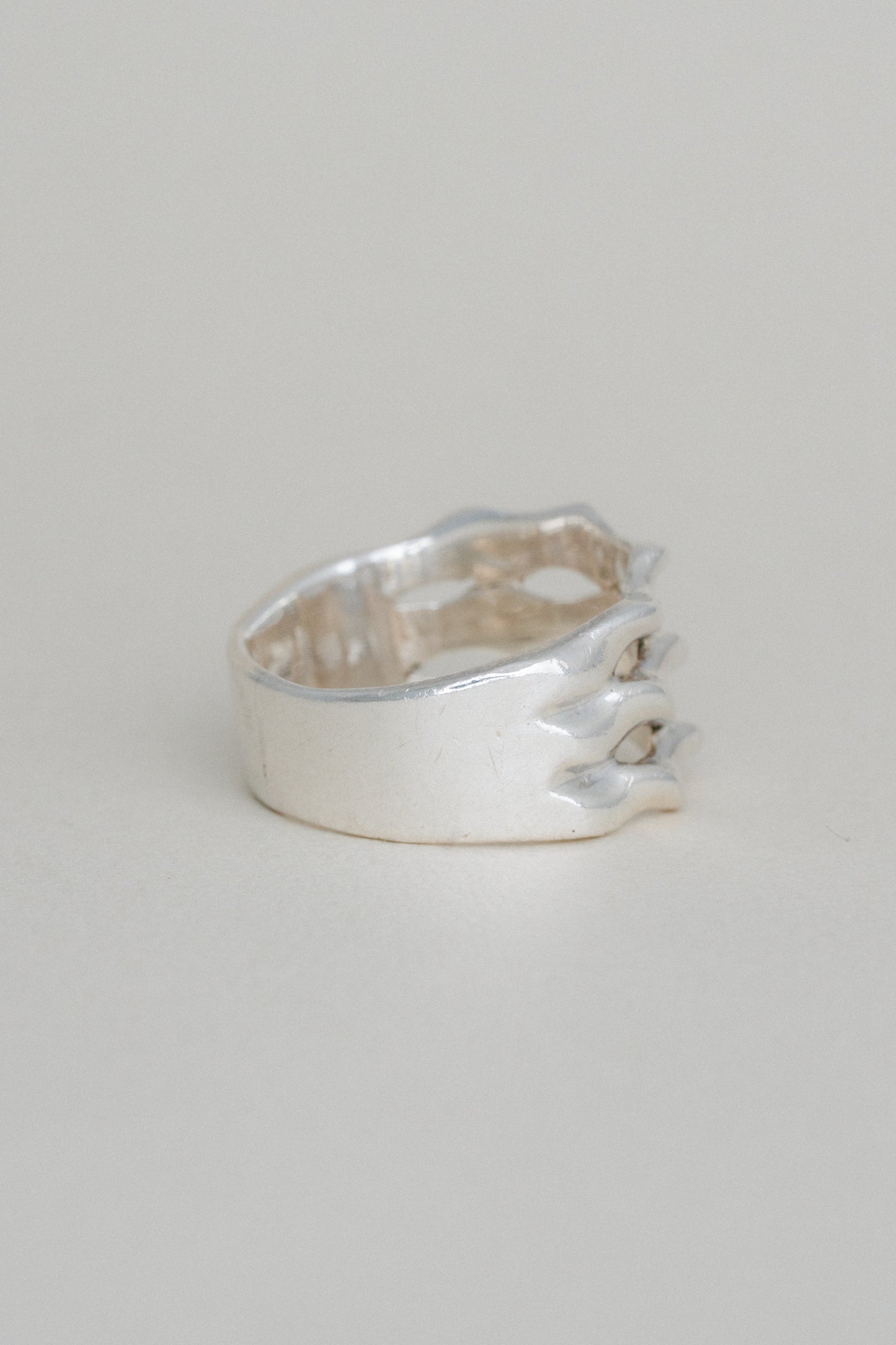 Wave Pattern Ring