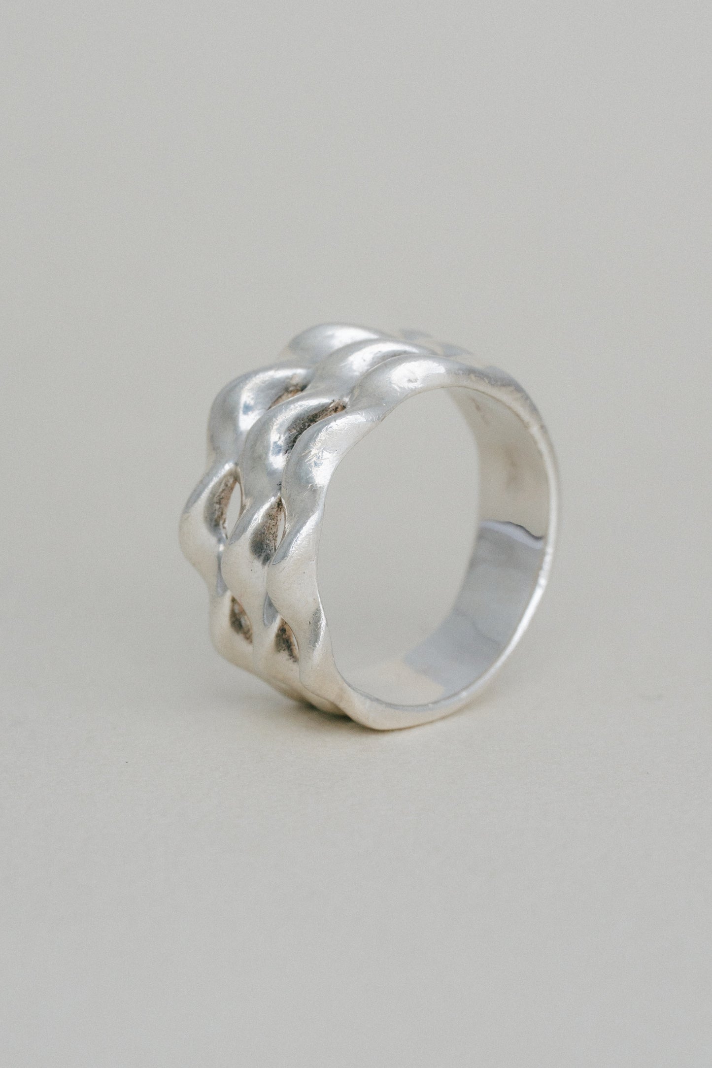 Wave Pattern Ring