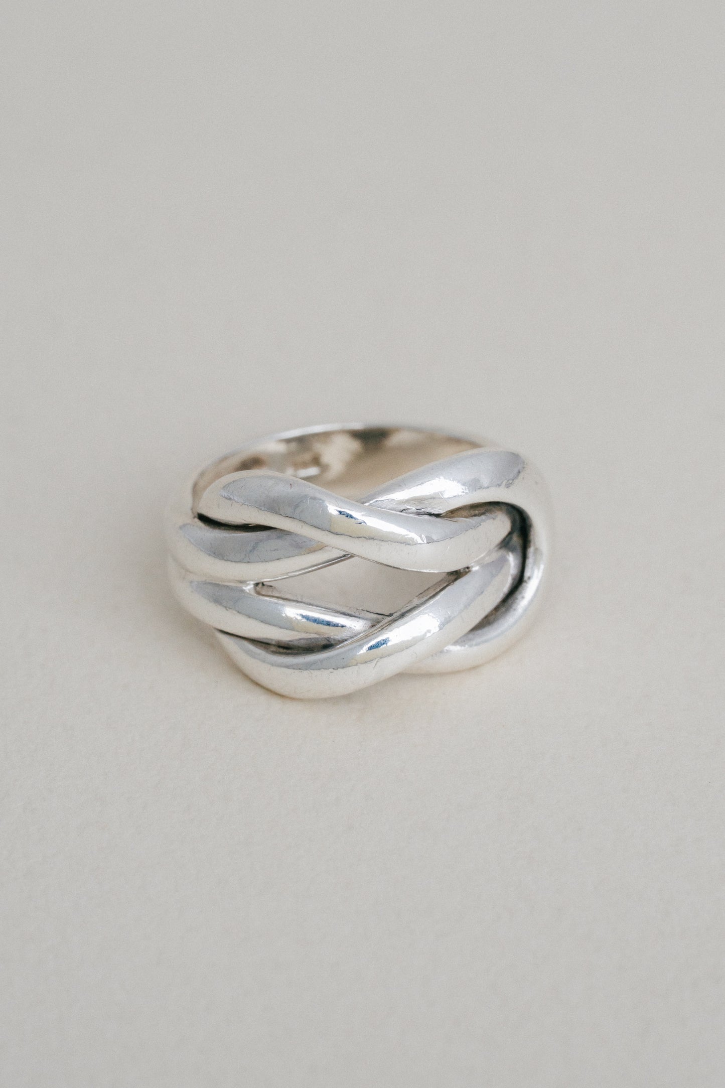 Knot Ring