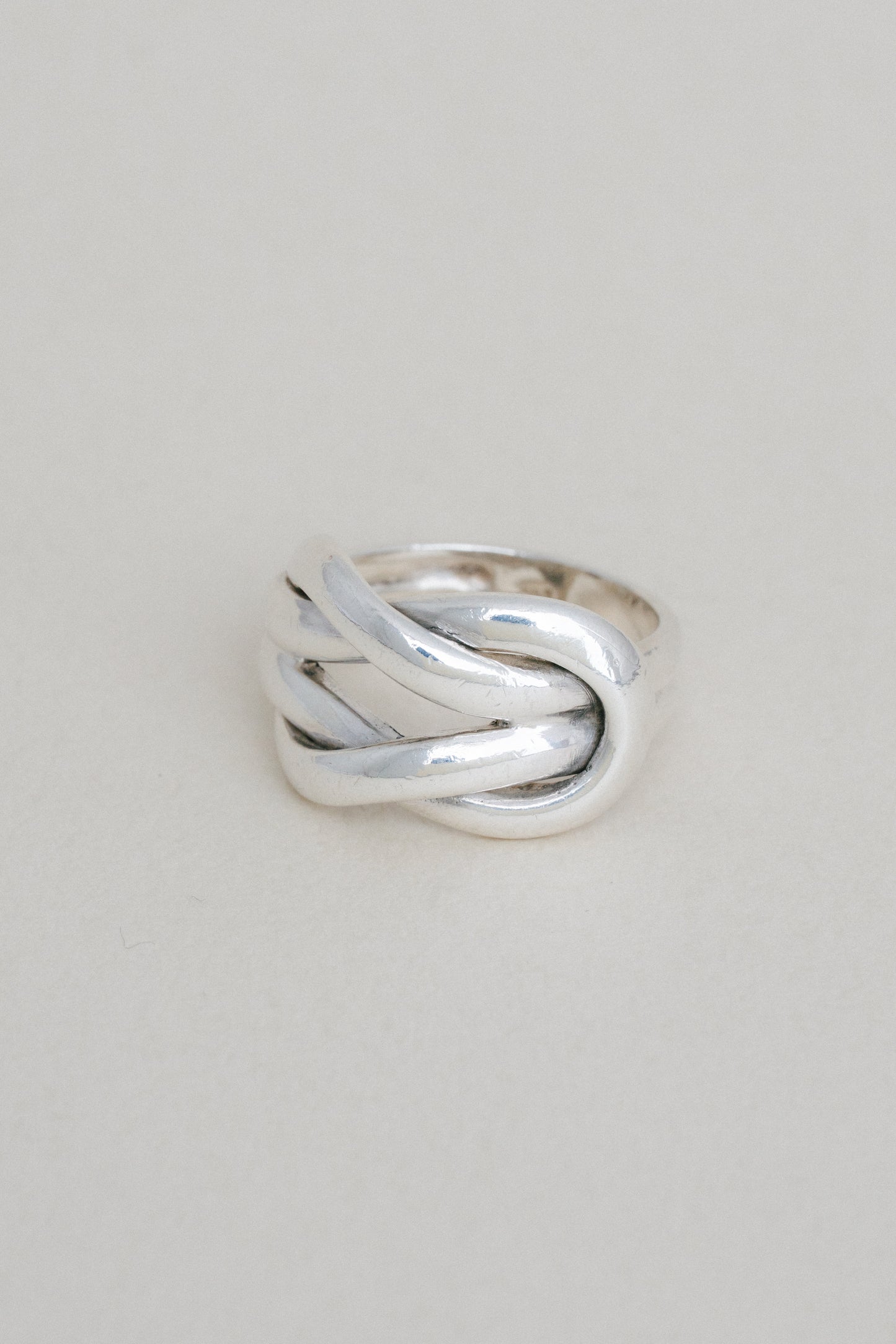 Knot Ring