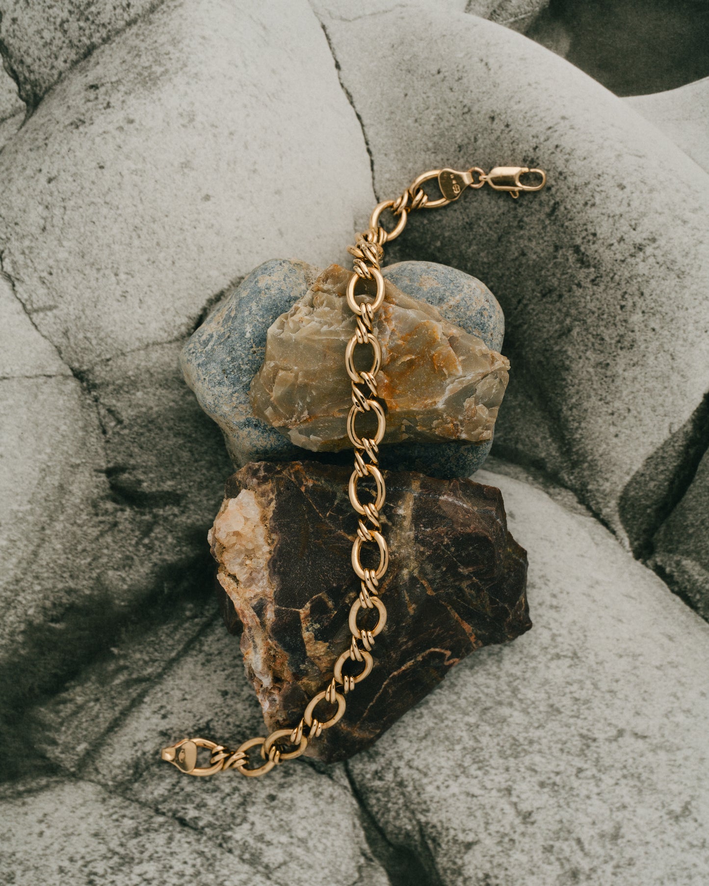 UNOAERRE｜Oval & Twist Link Bracelet (Italy)