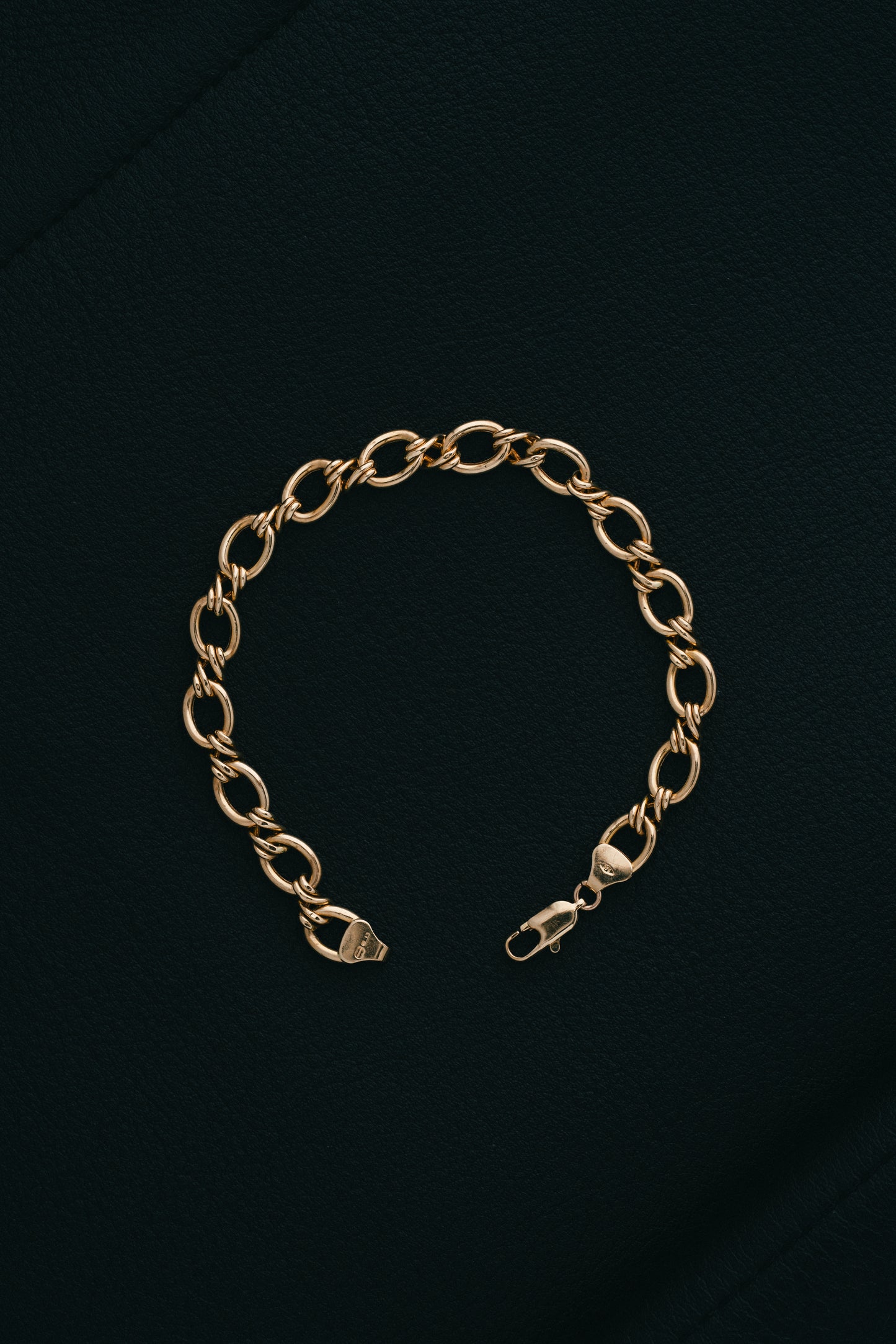 UNOAERRE｜Oval & Twist Link Bracelet (Italy)