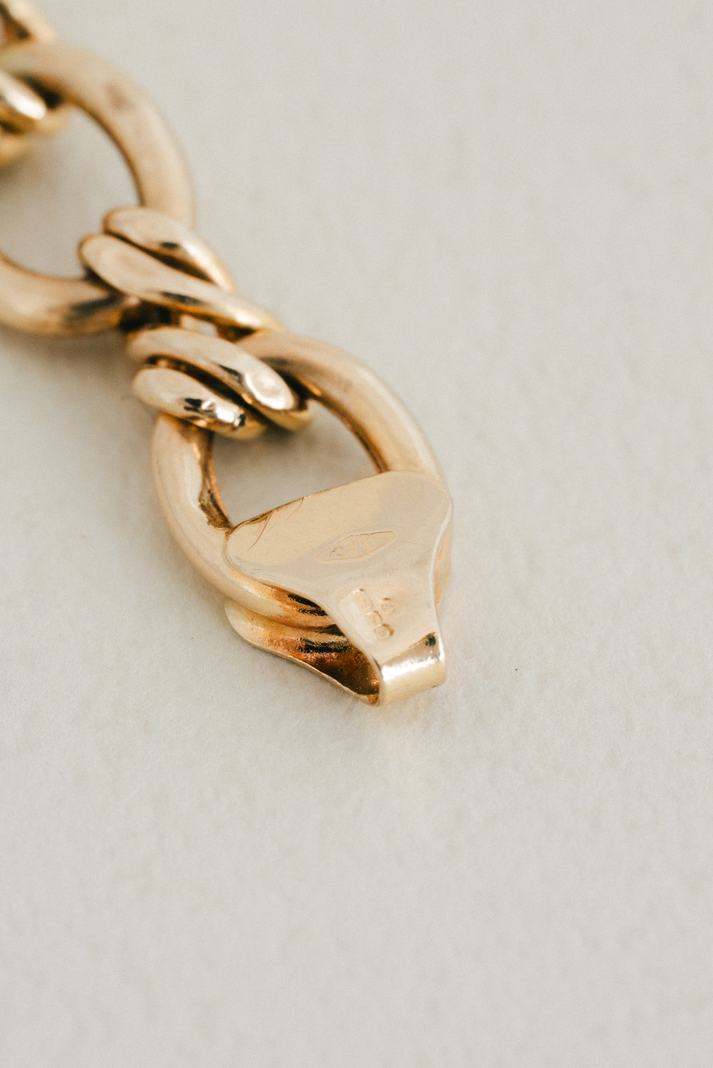 UNOAERRE｜Oval & Twist Link Bracelet (Italy)