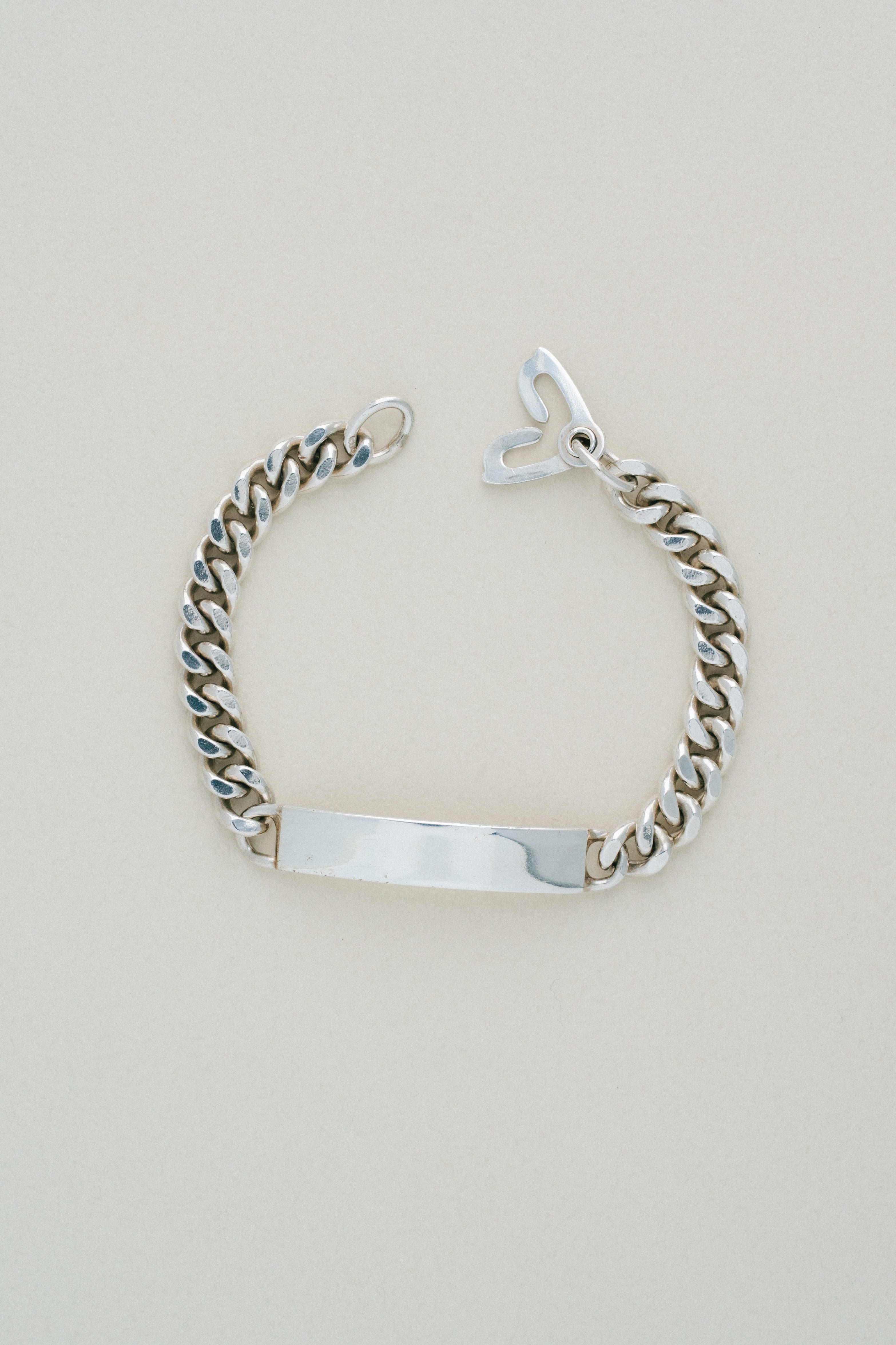 Hook Clasp ID Bracelet (Belgium) – Arphe