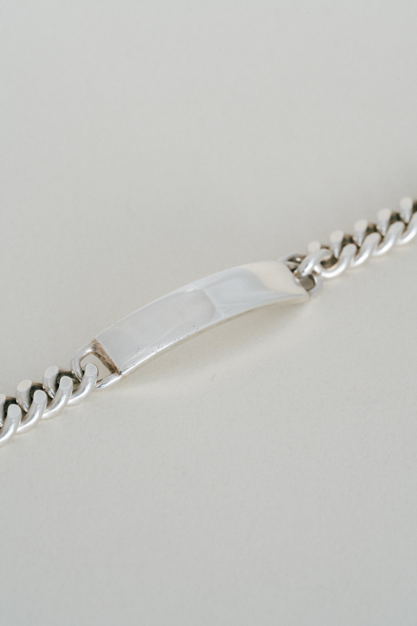 Hook Clasp ID Bracelet (Belgium)