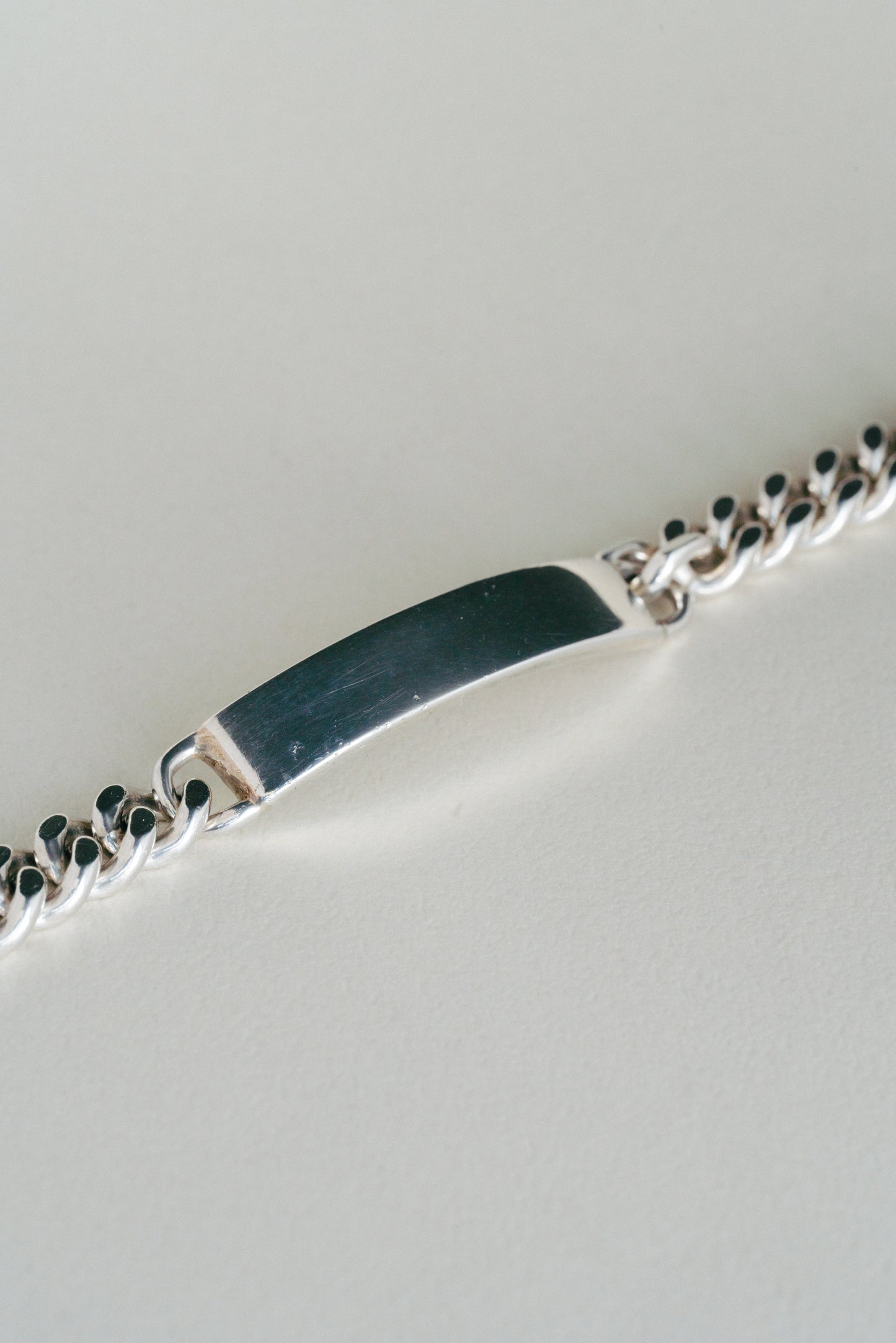 Hook Clasp ID Bracelet (Belgium)