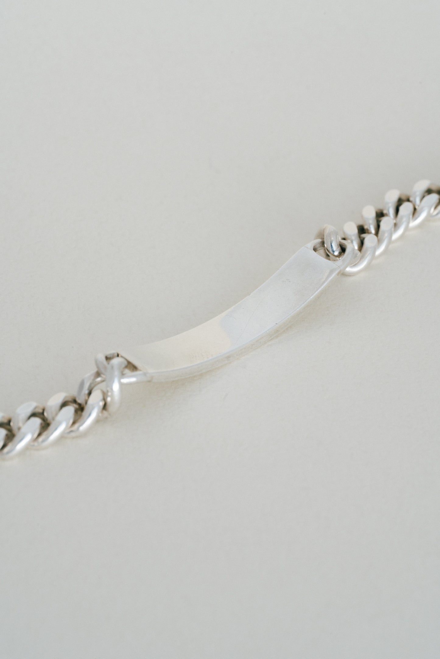 Hook Clasp ID Bracelet (Belgium)