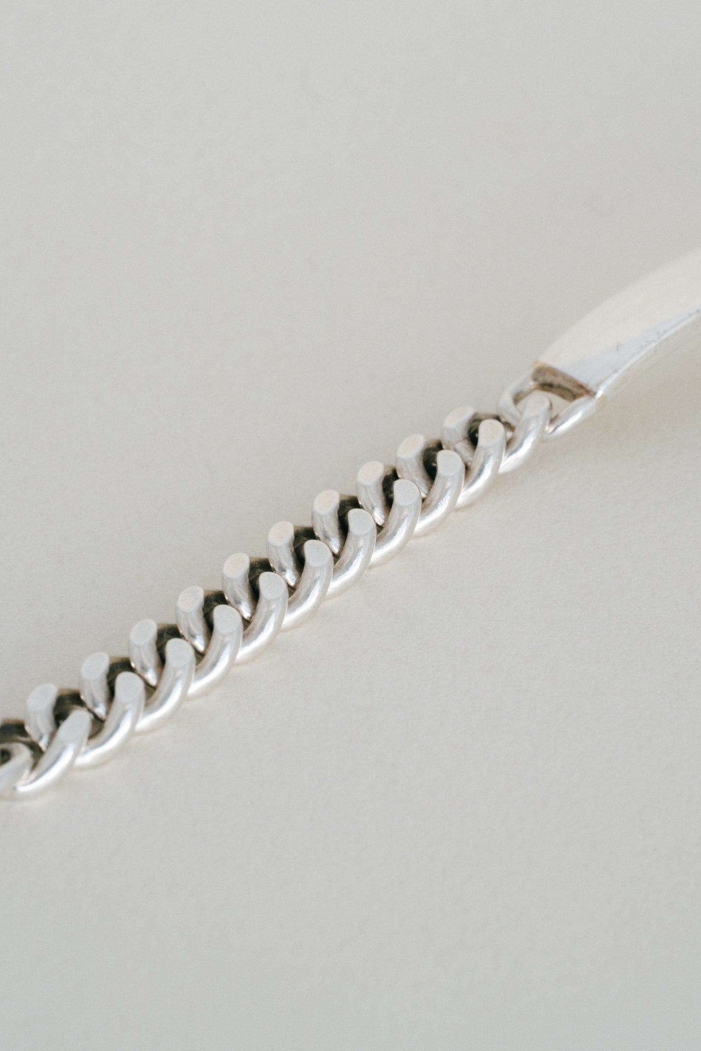 Hook Clasp ID Bracelet (Belgium)