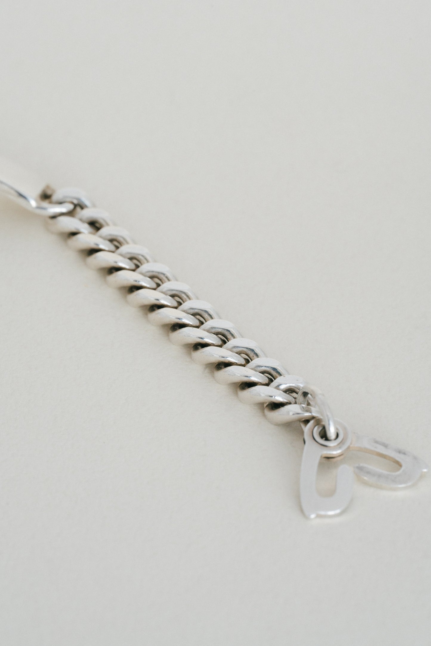 Hook Clasp ID Bracelet (Belgium)