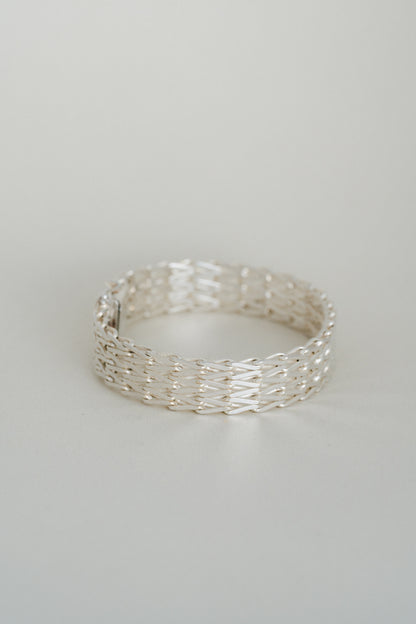 AUREA｜Woven Link Bracelet (Germany)