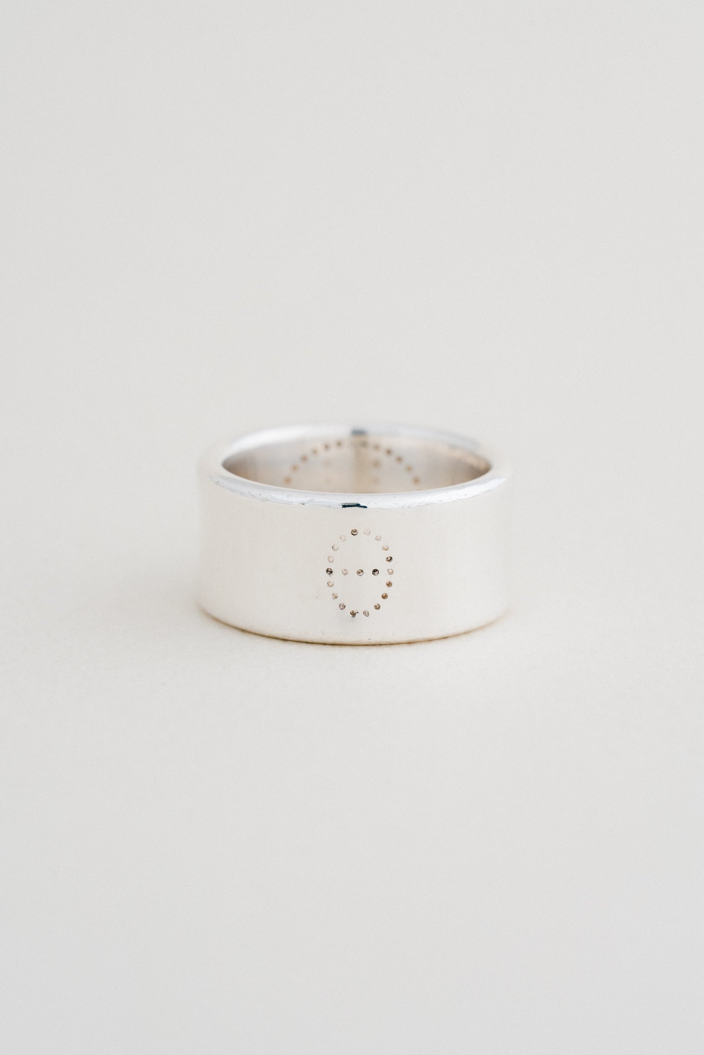 HERMÈS｜Eclipse Ruban Ring