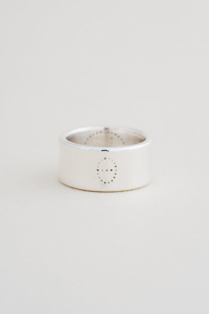 HERMÈS｜Eclipse Ruban Ring