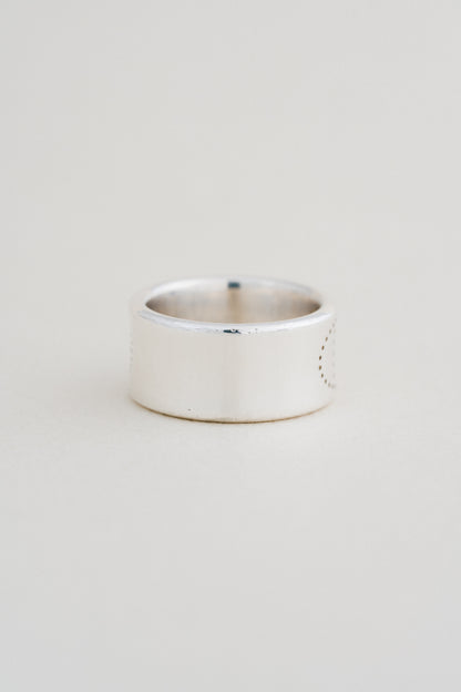 HERMÈS｜Eclipse Ruban Ring