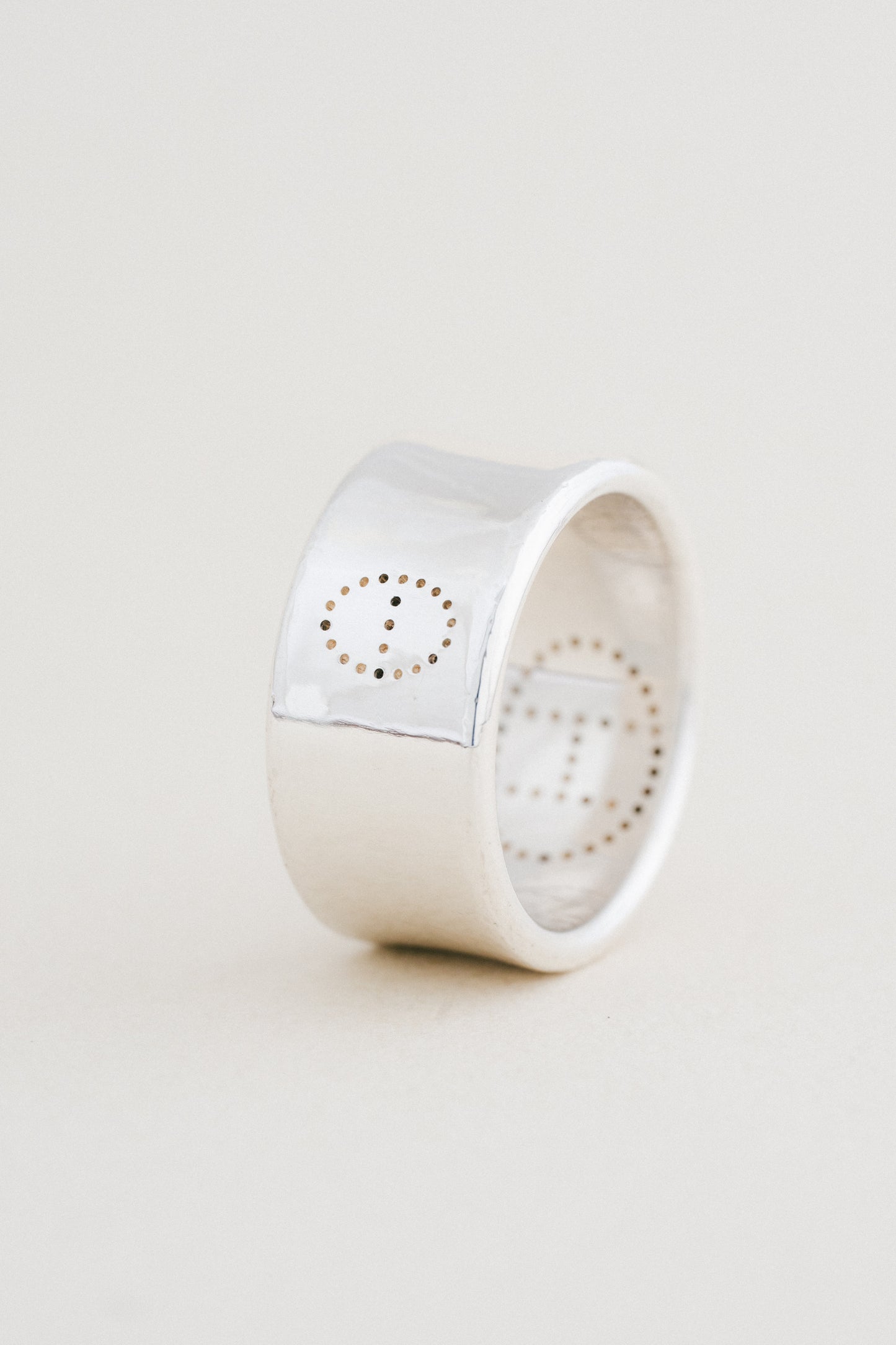 HERMÈS｜Eclipse Ruban Ring