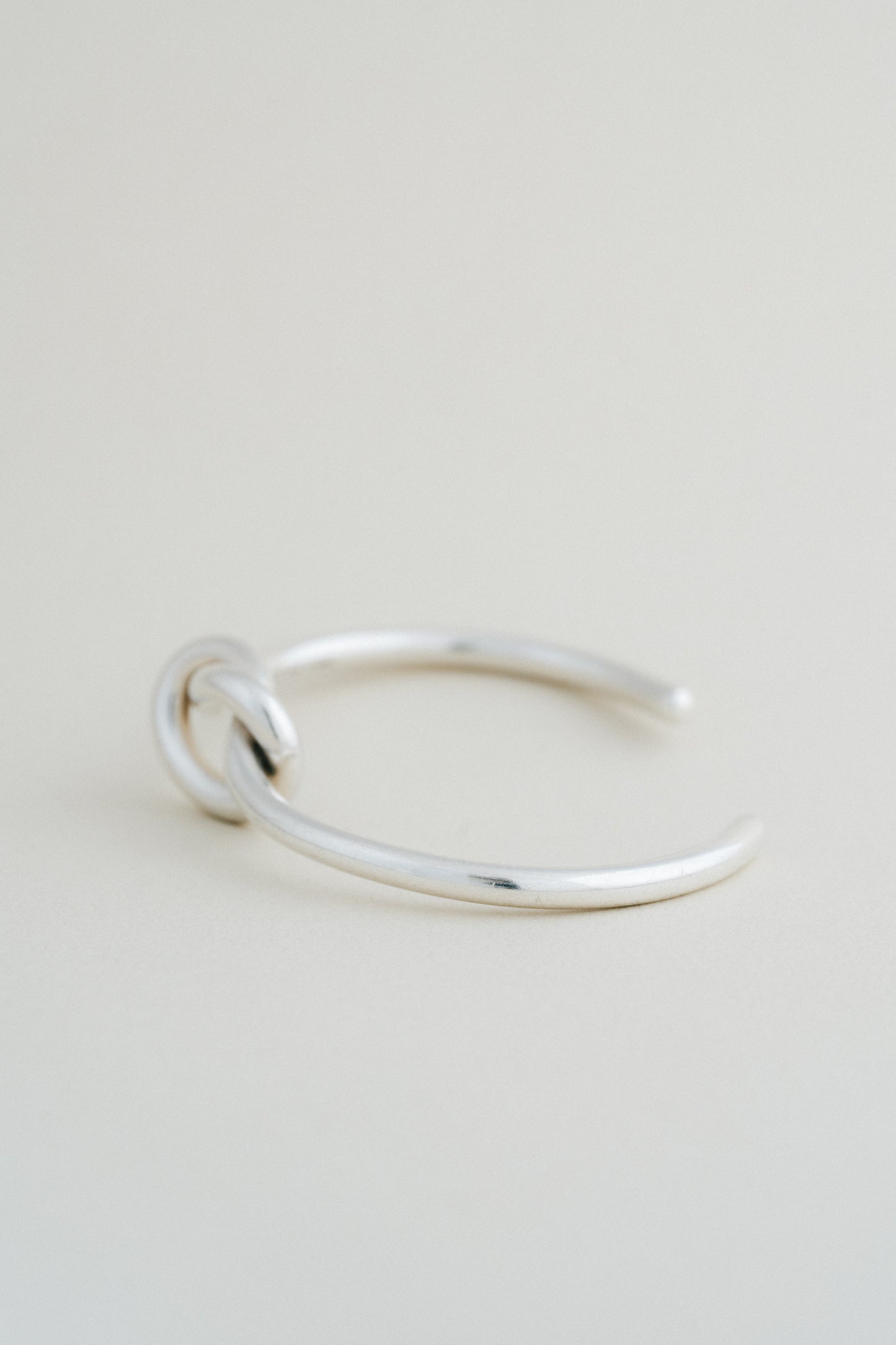 Georg Jensen｜Knot Bangle “A44B” (Denmark)