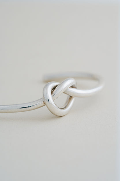 Georg Jensen｜Knot Bangle “A44B” (Denmark)