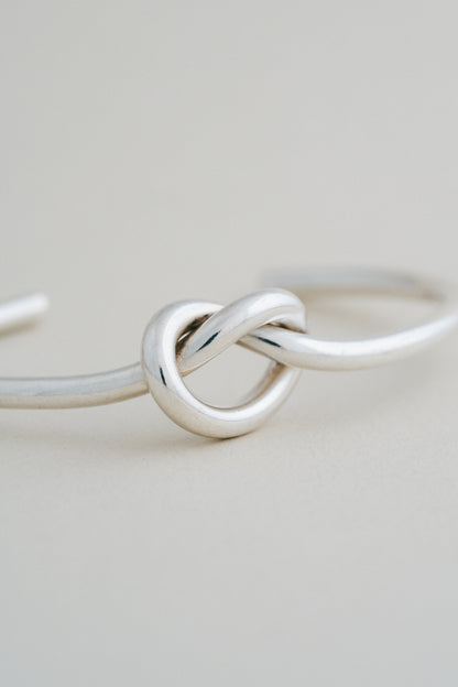 Georg Jensen｜Knot Bangle “A44B” (Denmark)