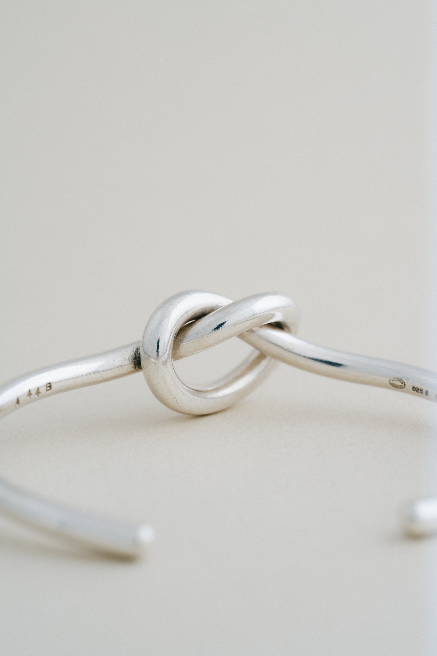 Georg Jensen｜Knot Bangle “A44B” (Denmark)