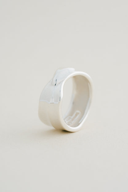 TIFFANY & Co.｜Leaf Ring