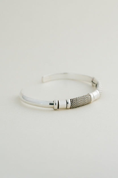 Twisted Wire Cuff Bangle (Mexico)