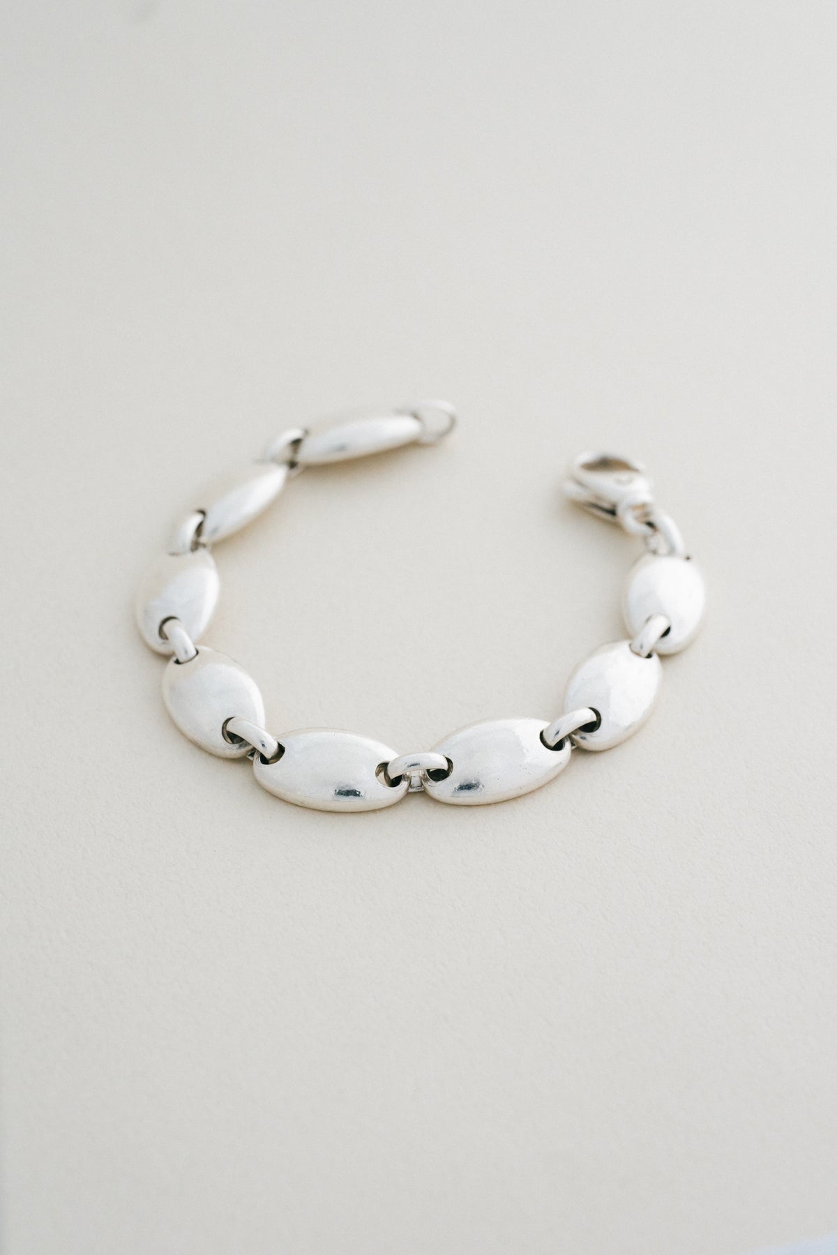 TIFFANY & Co.｜Pebble Link Bracelet (Italy)