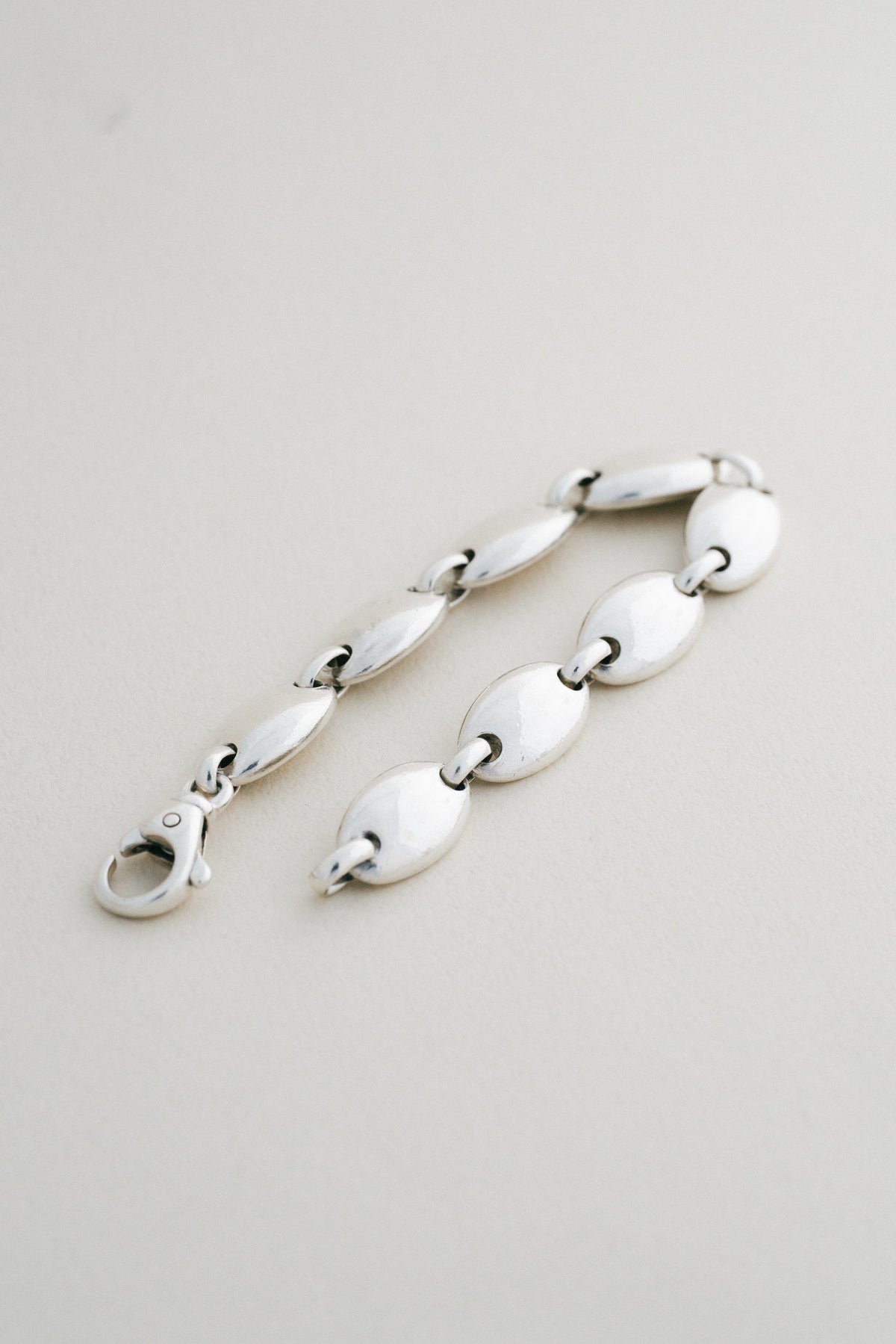 TIFFANY & Co.｜Pebble Link Bracelet (Italy)