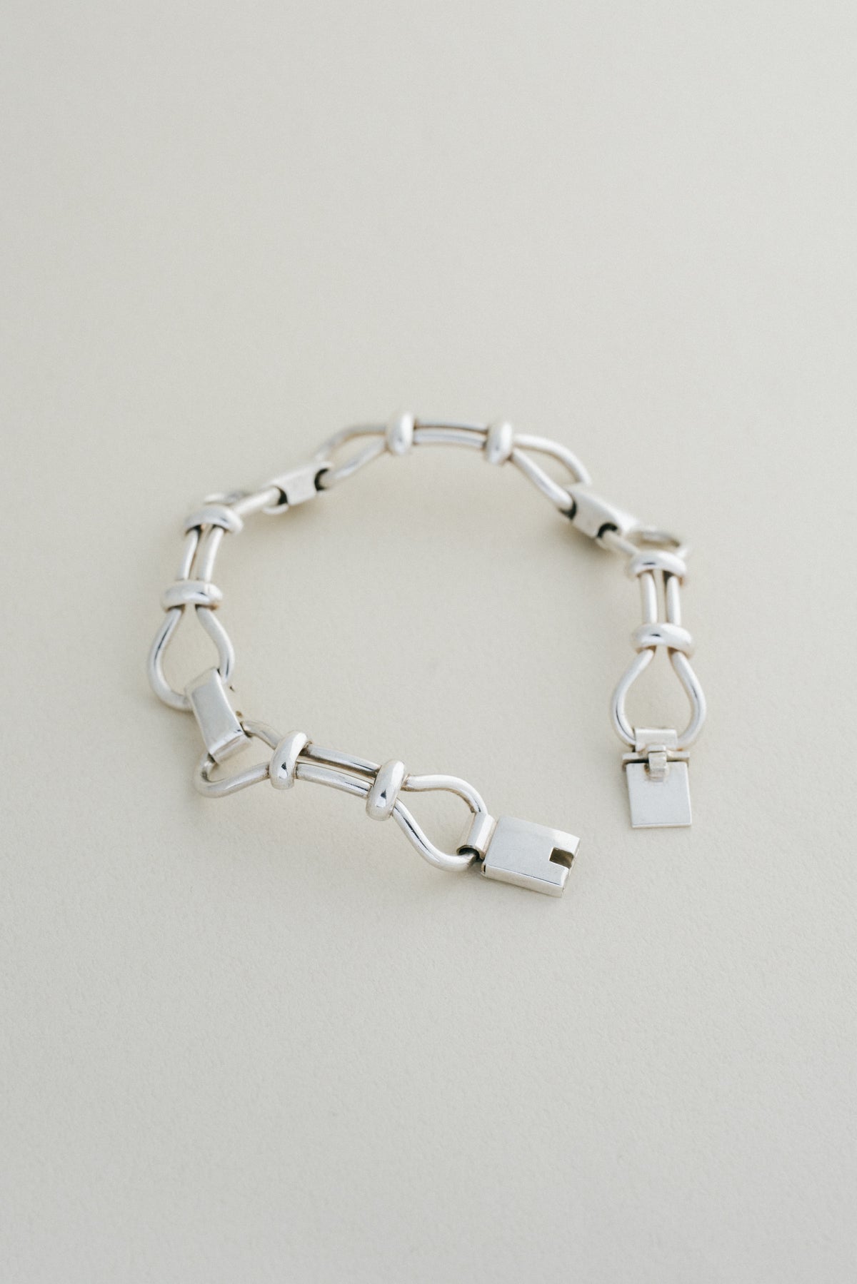 N.E. FROM｜Curved Link Bracelet (Denmark)